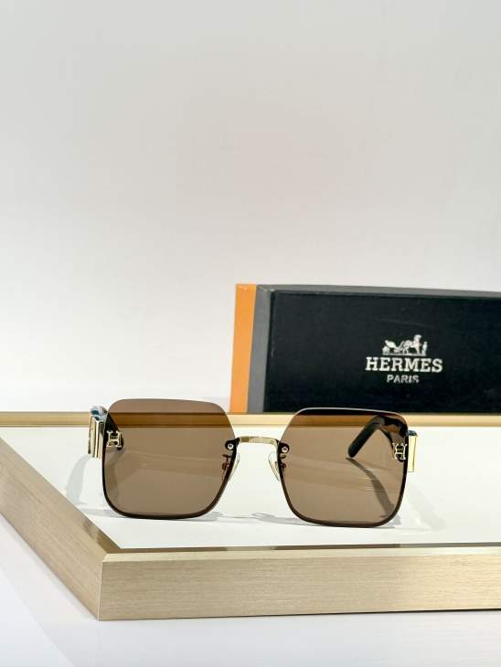 Picture of Hermes Sunglasses _SKUfw70119398fw
